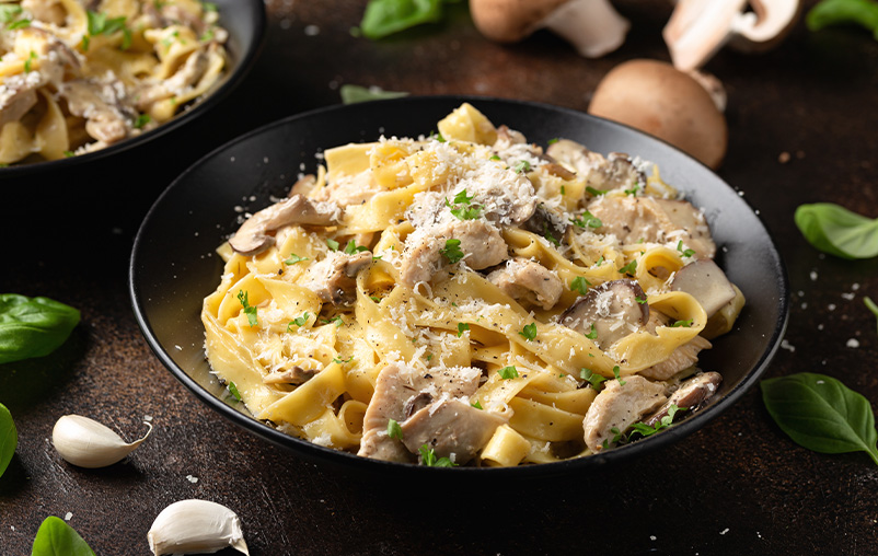 Low-Fat Chicken and Mushroom Pasta Recipe | HealthFocus SA | University
