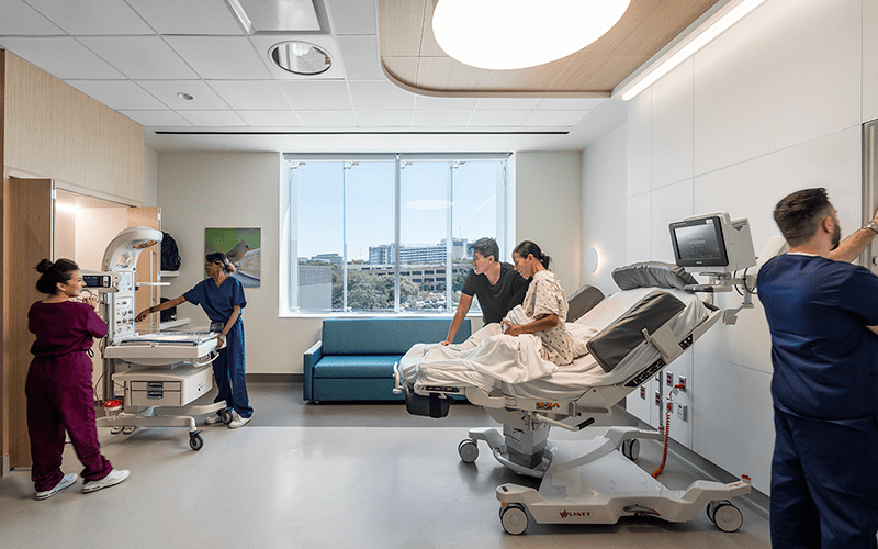 Patient and partner in the labor and delivery suite at University Health Women’s & Children’s Hospital. Photo courtesy of Magda Biernat